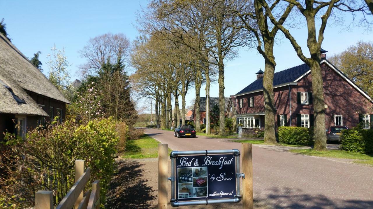 Bij Saar Bed & Breakfast Zwinderen ภายนอก รูปภาพ