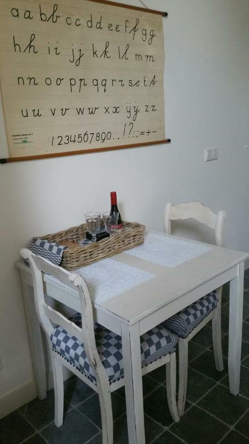 Bij Saar Bed & Breakfast Zwinderen ภายนอก รูปภาพ